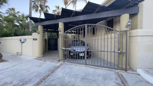 19BA324C-43B4-49A7-8300-7042952F695D