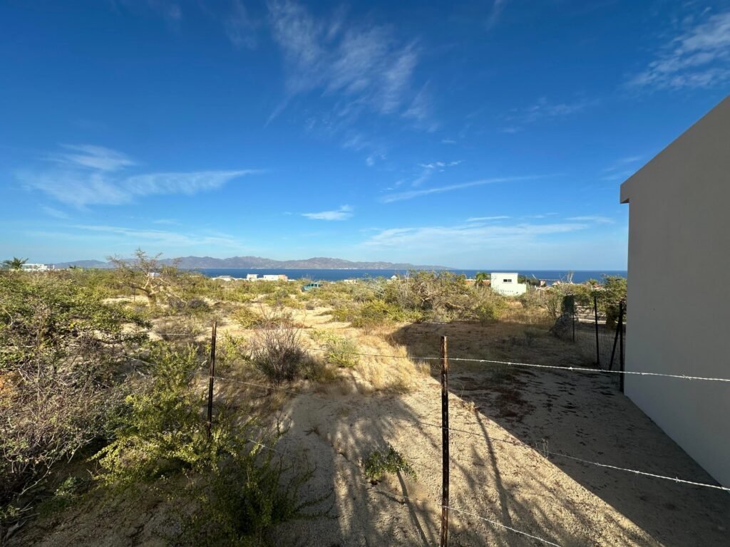 20251203200309084464000000-o