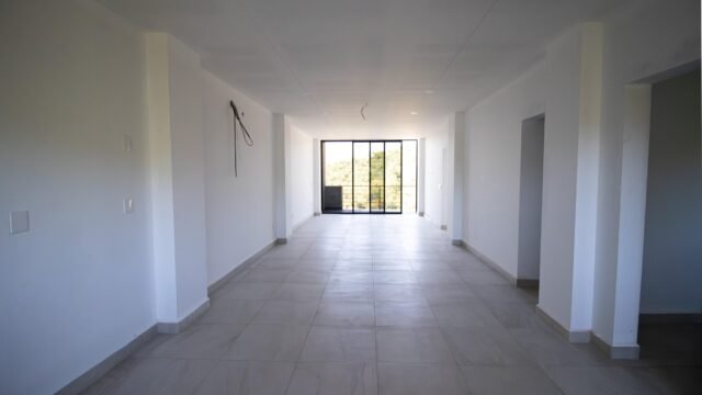 20251205004855644543000000-o