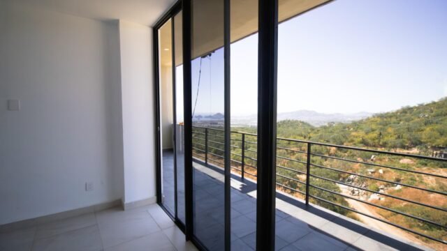 20251205004931532987000000-o