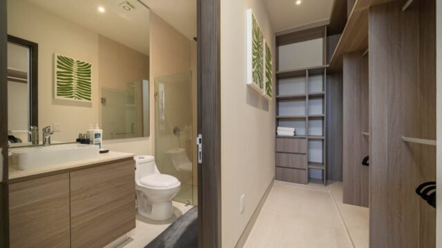 20251208142328740438000000-o