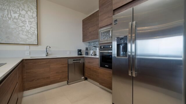 20251208142350620347000000-o