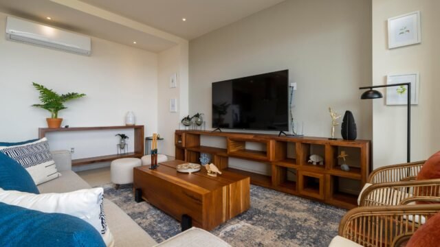 20251208142406908543000000-o