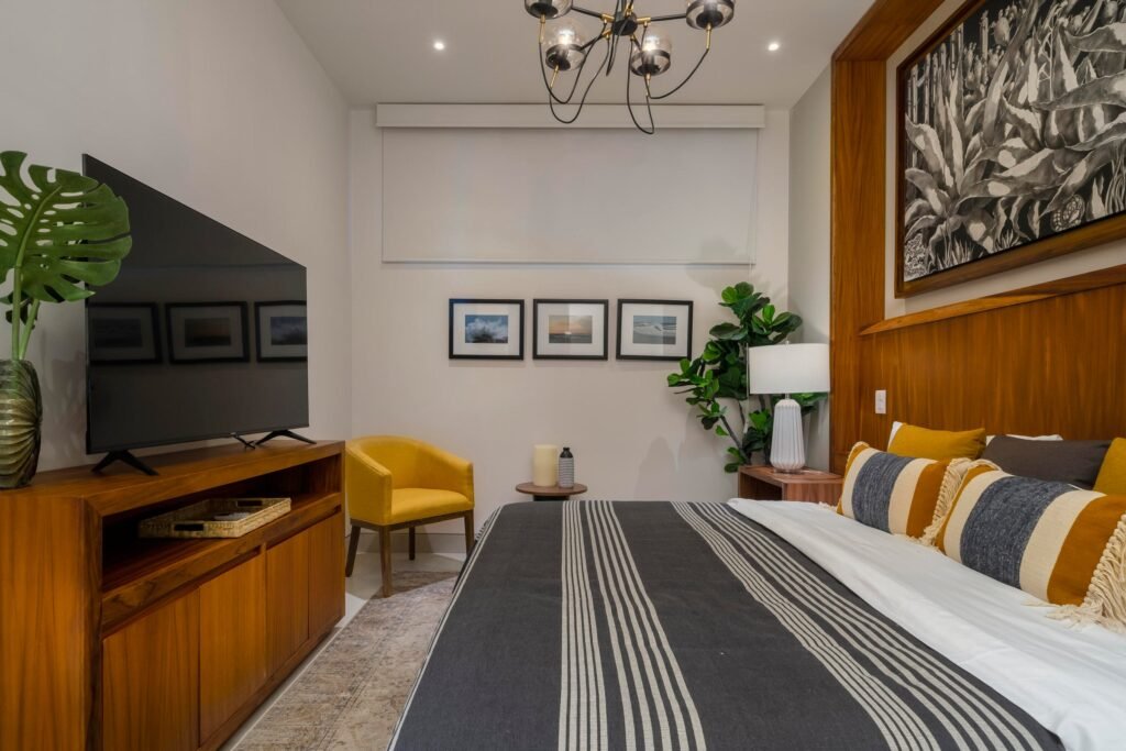 20251208142418425662000000-o