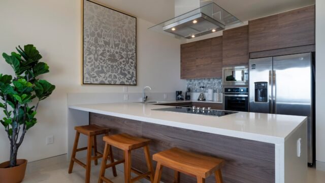 20251208142436463813000000-o