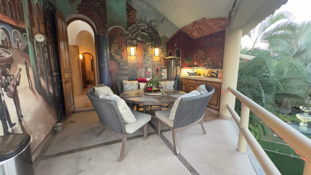 2E4ABC4D-E612-42F0-B89C-1640F6F9A635