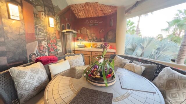 2FFE5927-EFE1-4049-9257-F69D8B52DEE4