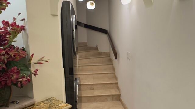 5D58DA68-A3A1-4D90-8C44-6B68686F2702