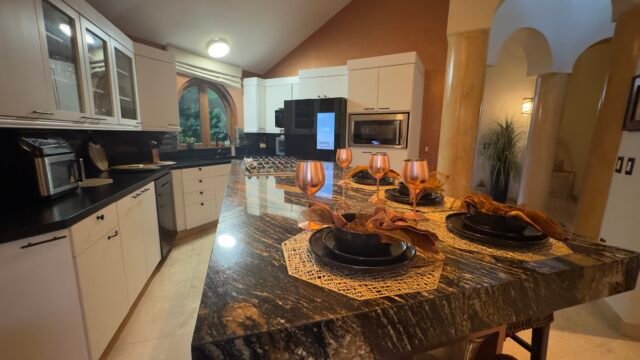 8F04CBC6-F2E0-485B-B7AD-8C1EAA16B37C