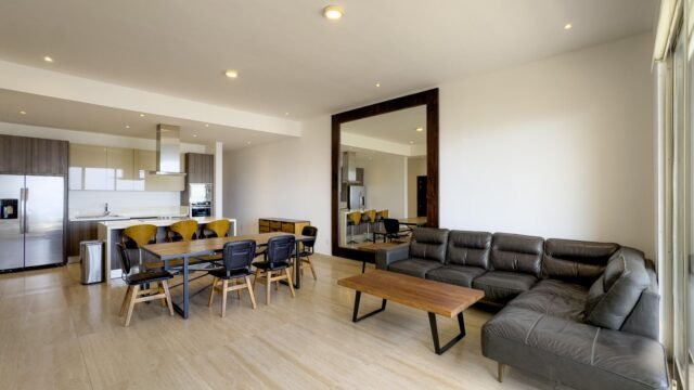 20250512180825636676000000-o