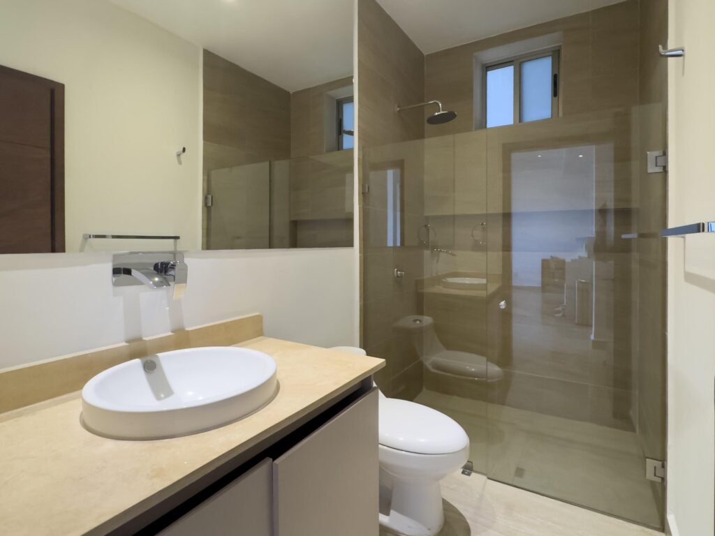 20250512181003664099000000-o