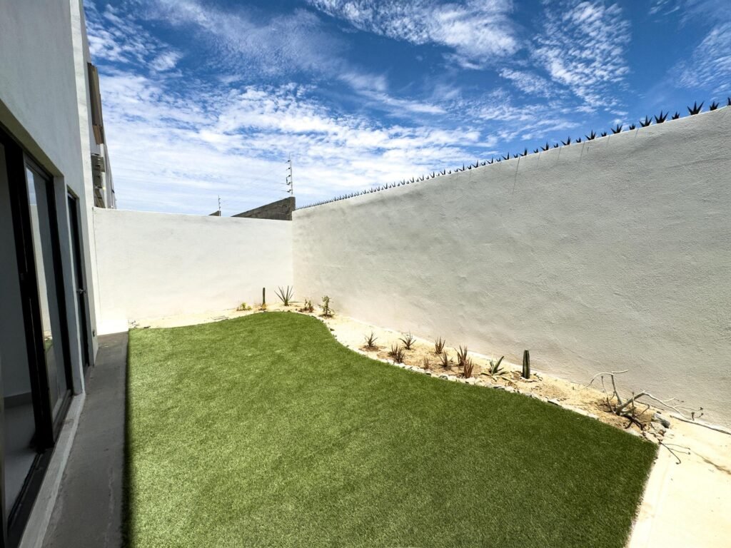 20250611192647052279000000-o