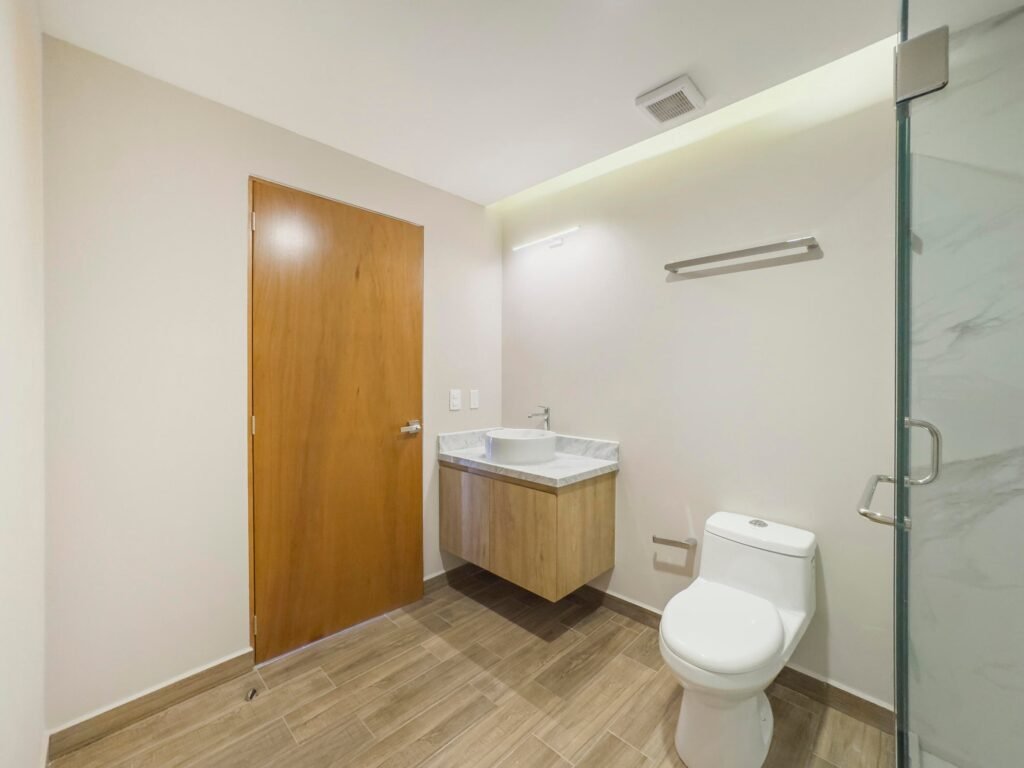 20250810221833312182000000-o