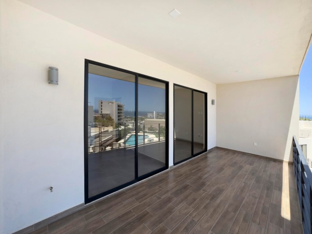 20250810221842116504000000-o