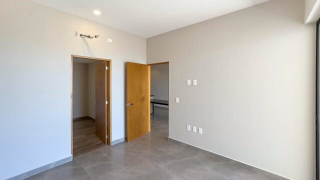 20250810221854712339000000-o