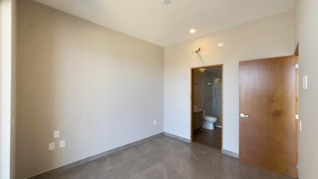 20250810221901340821000000-o