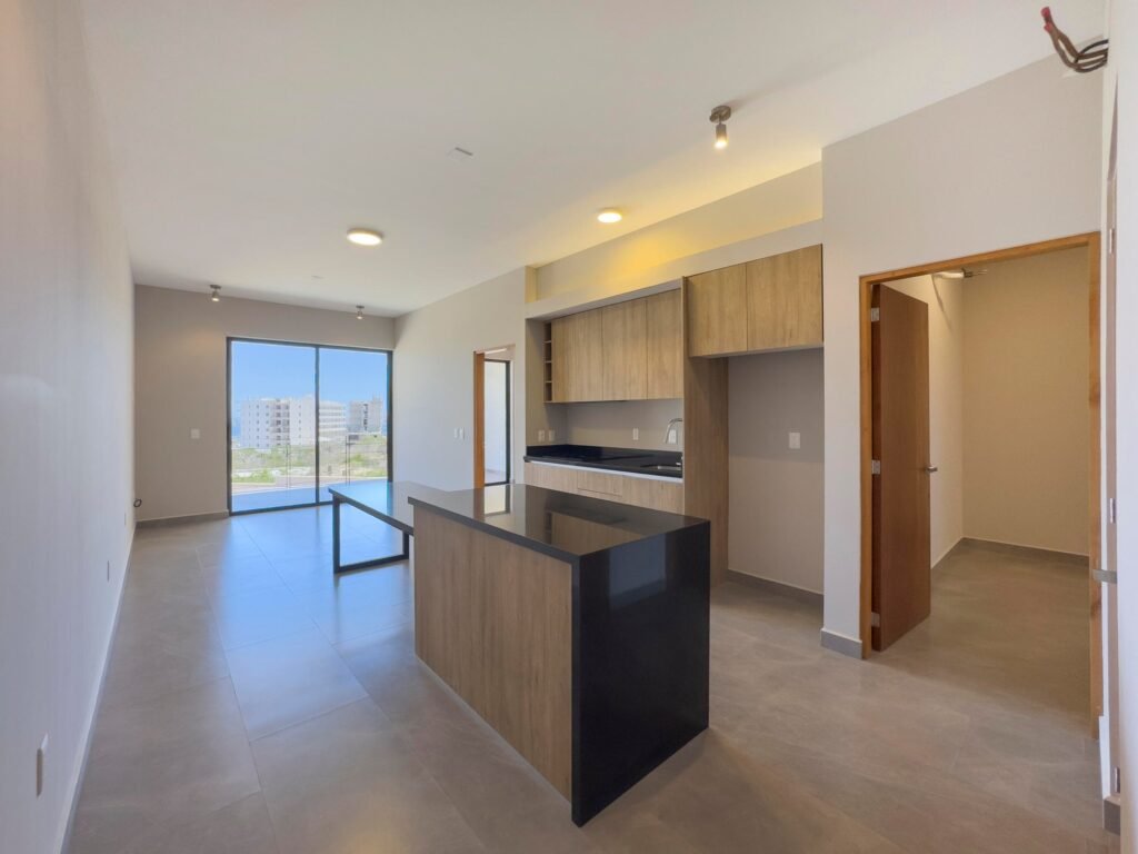 20250810221915241856000000-o