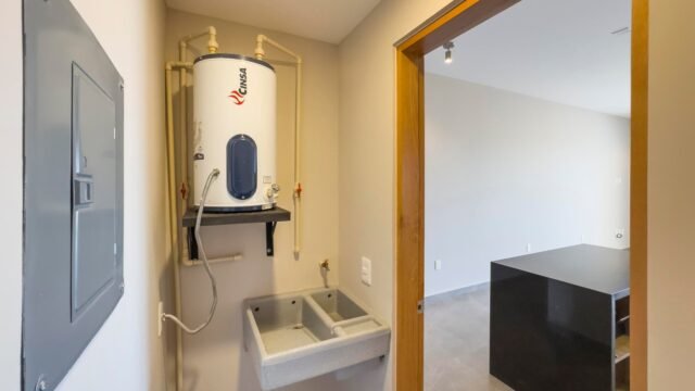 20250810222125226846000000-o