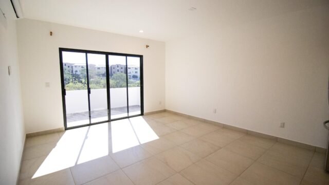 20251120233310455561000000-o