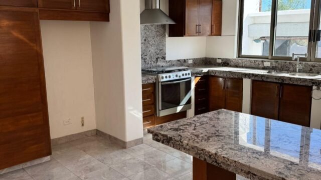 20251125183324666665000000-o