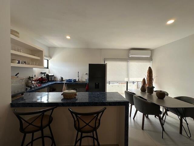 20251201194901822337000000-o