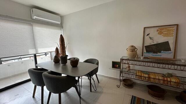 20251201194903025989000000-o