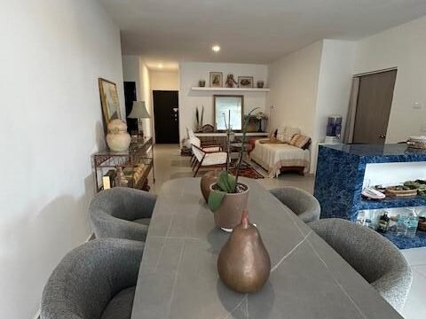 20251201194931210599000000-o