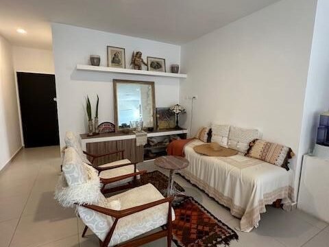 20251201194950927693000000-o