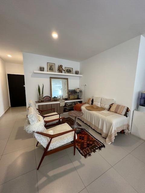 20251201194950927693000000-o