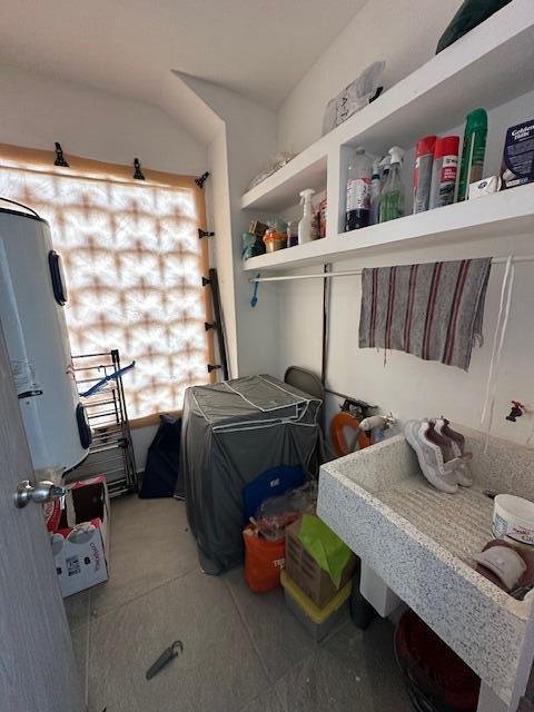 20251201194953494908000000-o