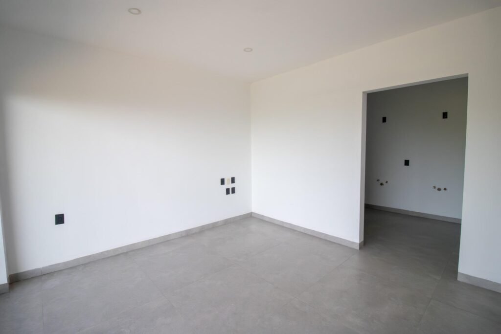 20251202153706488534000000-o