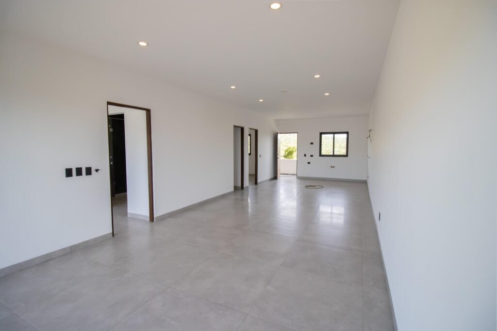 20251202153734119684000000-o