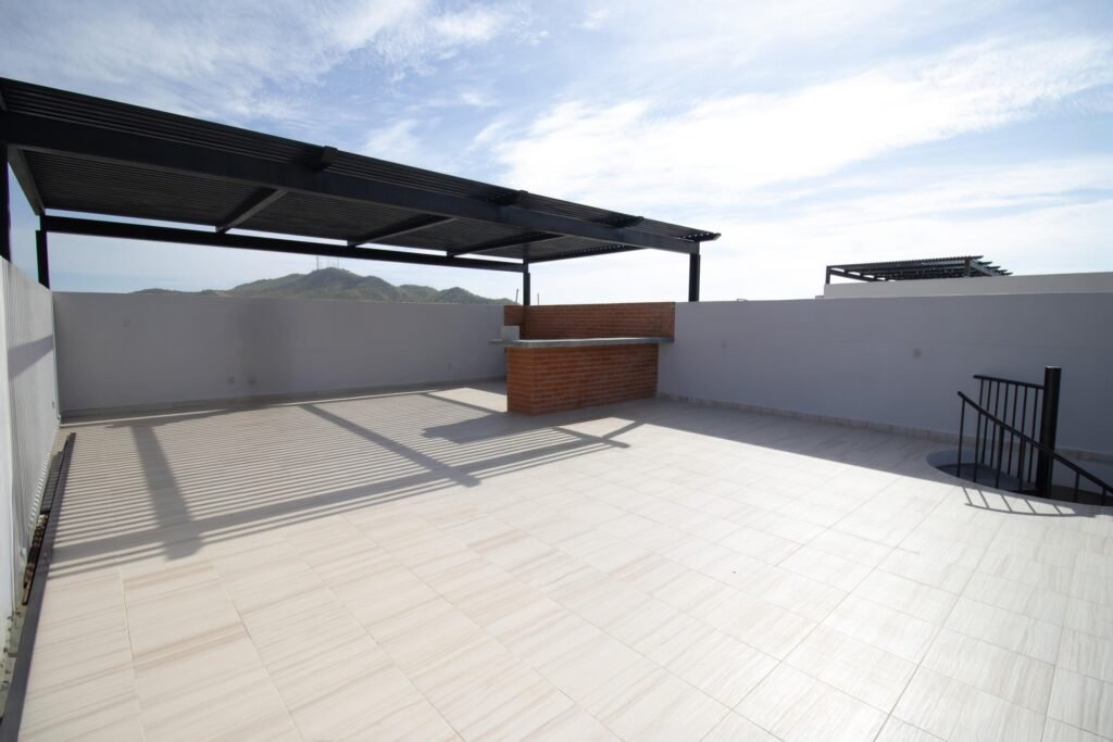 20251202153809714442000000-o