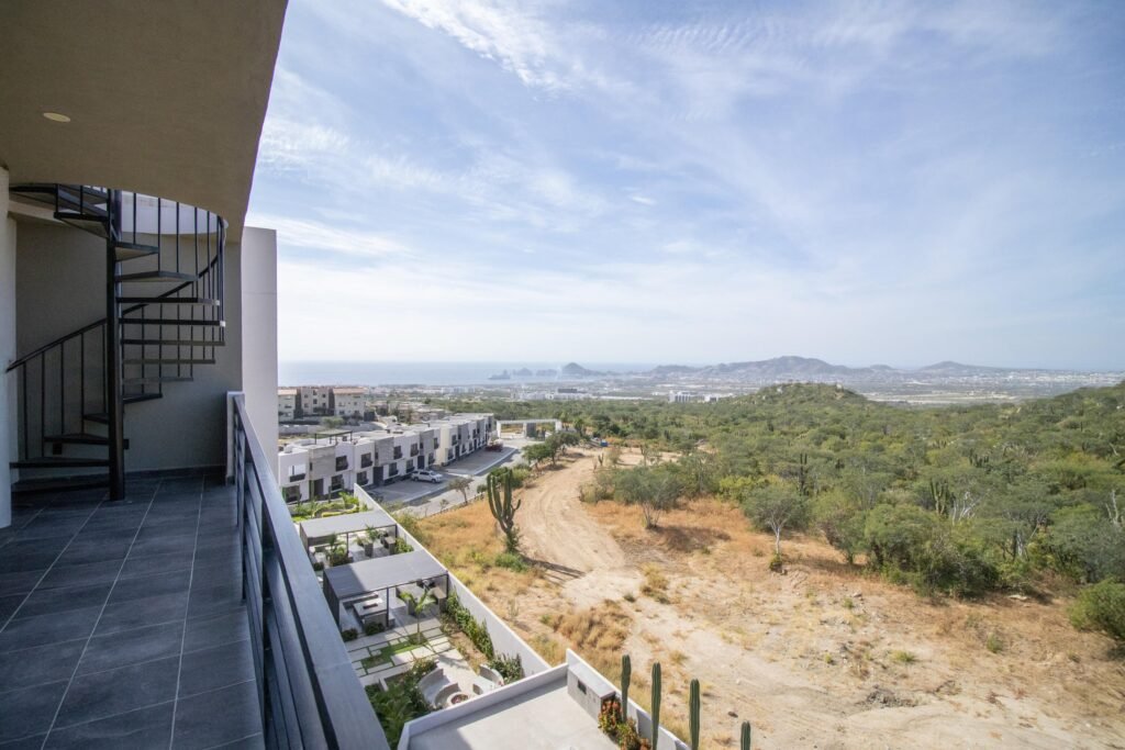 20251202153818683117000000-o